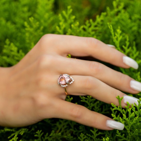0,28 crt Pırlantalı Renkli Taşlı Yüzük