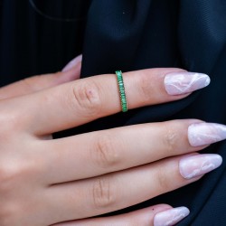 Yeşil Taşlı Tasarım Altın Yüzük