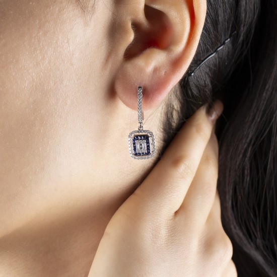 0,84 crt Pırlantalı Baget Safir Küpe 0,84 crt Pırlantalı Baget Safir Küpe