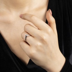 0,37 crt Pırlanta Tektaş Burgu Model Yüzük