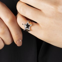 0,22 crt Pırlanta Yıldız Yüzük