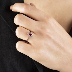 0,20 crt Pırlantalı Damla Yakut Yüzük